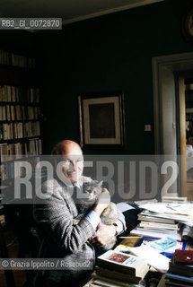 raffaele la capria- italian writer, neapolitan in his house in rome, 2000 ©Grazia Ippolito/Rosebud2