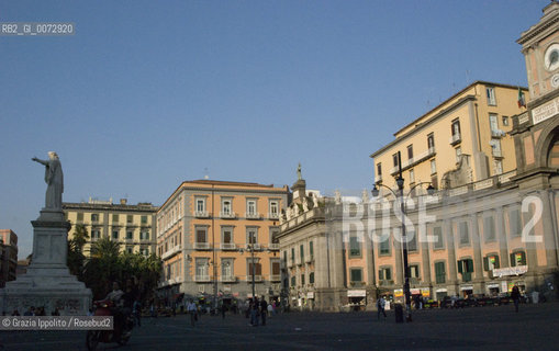 Piazza Dante one of the principal squares in Naples ©Grazia Ippolito/Rosebud2