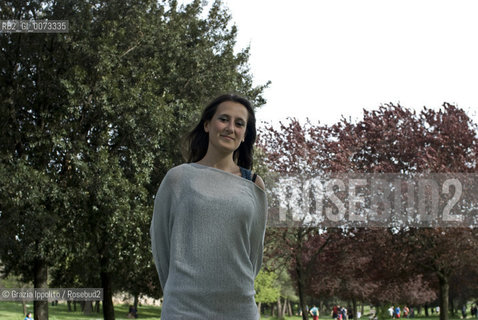 Italian novelist Annalisa Maniscalco, author of Le versioni della mezza noce published by Giulio Perrone, pictured at Parco degli Acquedotti in Rome. ©Grazia Ippolito/Rosebud2