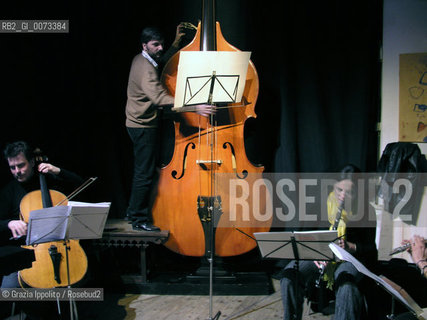 Octobass a rare big instrument played by Nicola Moneta at Artists house in c.Garibaldi, Milan ©Grazia Ippolito/Rosebud2