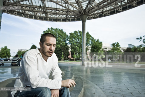 Italian novelist Vins Gallico, born in Reggio Calabria, bookseller and translater from french and german, author of Portami rispetto published by Rizzoli, poses in Milan ©Grazia Ippolito/Rosebud2