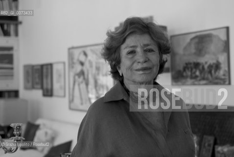 Italian politician, journalist, writer, politician Luciana Castellina, cofounder of the newspaper Il Manifesto in her house in Rome ©Grazia Ippolito/Rosebud2