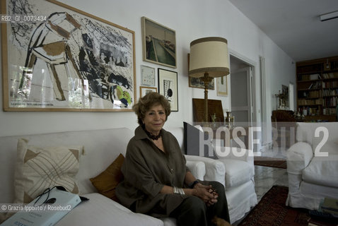 Italian politician, journalist, writer, politician Luciana Castellina, cofounder of the newspaper Il Manifesto in her house in Rome ©Grazia Ippolito/Rosebud2