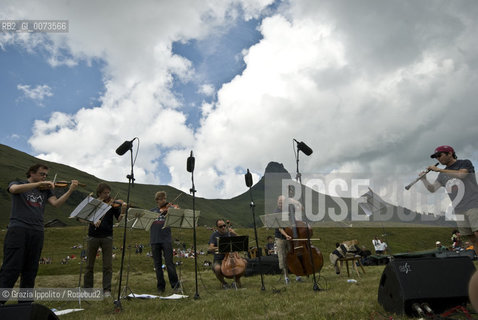 Berliner Philharmoniker Soloistes at Suoni delle Dolomiti in Trentino Alto Adige, during an open air concert at Altopiano del Ciampac, over Alba di Canazei. ©Grazia Ippolito/Rosebud2