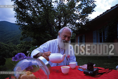 2002, Orsigna: Italian journalist and writer Tiziano Terzani ©Grazia Ippolito/Rosebud2