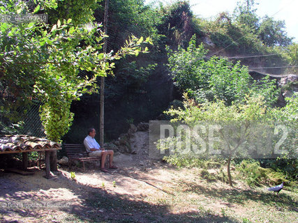 Painter Tullio Pericolis birds cage in his country house near Ascoli Piceno ©Grazia Ippolito/Rosebud2