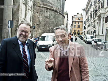 Italian photographer Mario Dondero with politician of democratic party Claudio Petruccioli, in Rome ©Grazia Ippolito/Rosebud2