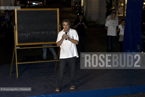 Carlo Rovelli is an Italian physicist , graduated in Bologna, working at the University of Marseille, he is author of the bookCosè la scienza published by Mondadori. ©Grazia Ippolito/Rosebud2