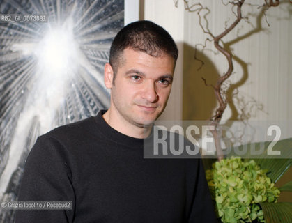 Spanish novelist Eloy Moreno,born in Valencia, self-publishing The green gel pen who became a best-seller in Spain, pictured in Milan ©Grazia Ippolito/Rosebud2