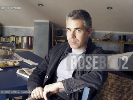 Italian writer and transmedia designer Max Giovagnoli, in his house in Rome. Author of Il messaggio segreto delle stelle cadenti published by Newton Compton and Transmedia storytelling by ETC Press (US) ©Grazia Ippolito/Rosebud2