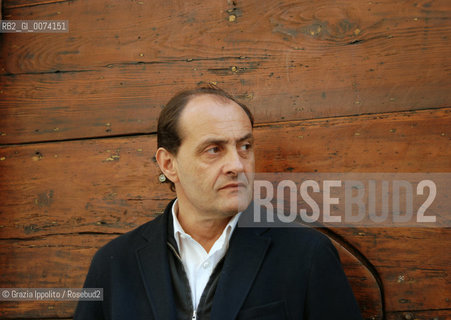 Italian writer and journalist Giuseppe Aloe, author of the book La logica del desiderio published by Giulio Perrone, pictured in Milan ©Grazia Ippolito/Rosebud2