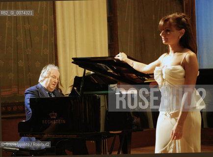 Lorenzo Arruga, musicologist,writer and journalist at Casa Verdi in Milan, during Festival Letteratura di Milano, with soprano Ivana Speranza ©Grazia Ippolito/Rosebud2