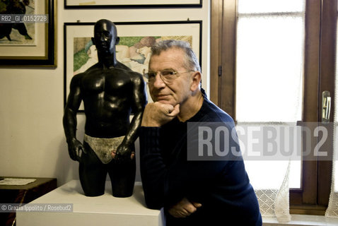 Italian writer Aldo Busi, author of numerous books, the last is El especialista de Barcelona published by Baldini Castoldi Dalai, pictured in his house in Montichiari, Brescia ©Grazia Ippolito/Rosebud2