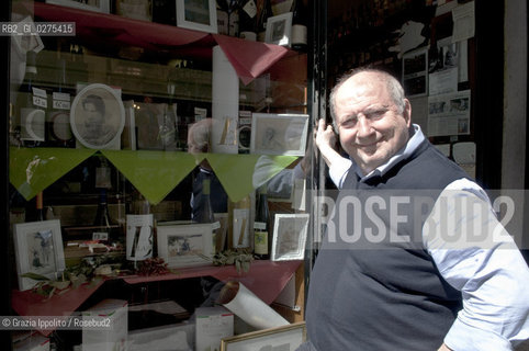 Arte in Sarpi, Milan, via P.Sarpi during the Art Festival, from 4-5 to 18-5-2013 ©Grazia Ippolito/Rosebud2