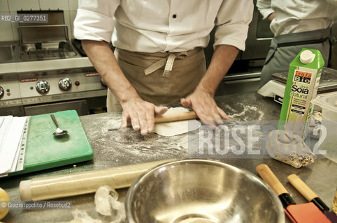 Simone Salvini, vegetarian and vegan master chef,in his restaurant Ops! in via Bergamo,56 in Rome ©Grazia Ippolito/Rosebud2