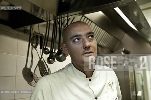 Simone Salvini, vegetarian and vegan master chef,in his restaurant Ops! in via Bergamo,56 in Rome ©Grazia Ippolito/Rosebud2