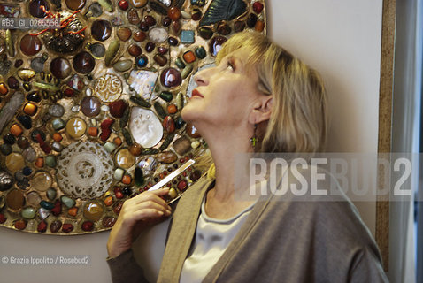Danila Bonito, italian television journalist, focused on social topics,author of Sogni di marzapanepublished by e/o, in her house at Parioli in Rome ©Grazia Ippolito/Rosebud2
