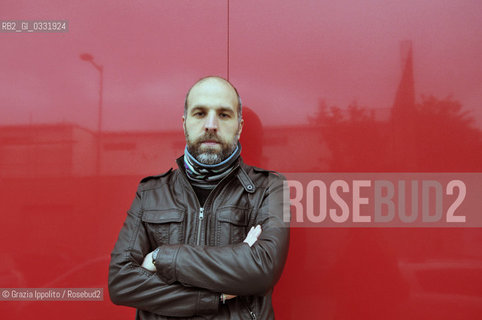 Lorenzo Marone,italian writer, author of La tentazione di essere felice published by Longanesi, pictured in Naples ©Grazia Ippolito/Rosebud2