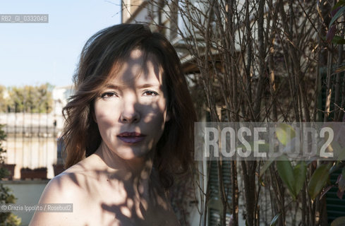 Simona Sparaco, italian writer, author of Nessuno sa di noifinalist at Stregaprize and Se chiudo gli occhipublished by Giunti, pictured in her house in Rome ©Grazia Ippolito/Rosebud2