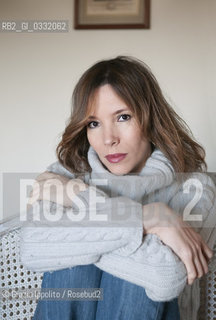 Simona Sparaco, italian writer, author of Nessuno sa di noifinalist at Stregaprize and Se chiudo gli occhipublished by Giunti, pictured in her house in Rome ©Grazia Ippolito/Rosebud2