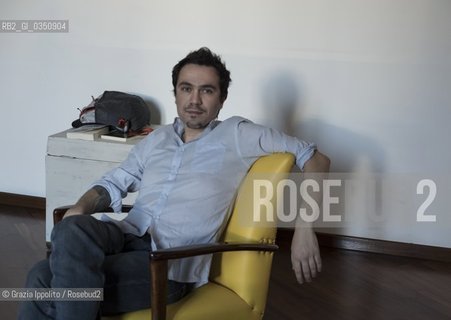 Peppe Fiore, neapolitan writer, author of La futura classe dirigente, Nessuno è indispensabile,in may 2017 a new novel , pictured in his house in Rome. ©Grazia Ippolito/Rosebud2