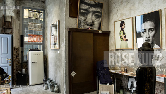 Max Cardelli exhibitions during Milano photofestival at Stambergas bookshop in via Melzo 3 Milano ©Grazia Ippolito/Rosebud2