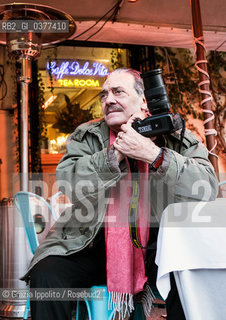 Rino Barillari, photographer named King of Paparazzi, the most important reporter of Dolce Vita in 1960 years, still shooting in Rome on 30 december 2018 in Piazza Navona ©Grazia Ippolito/Rosebud2