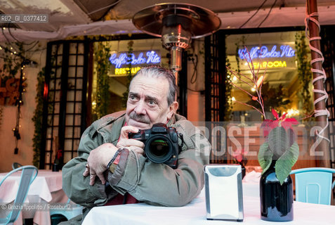 Rino Barillari, photographer named King of Paparazzi, the most important reporter of Dolce Vita in 1960 years, still shooting in Rome on 30 december 2018 in Piazza Navona ©Grazia Ippolito/Rosebud2