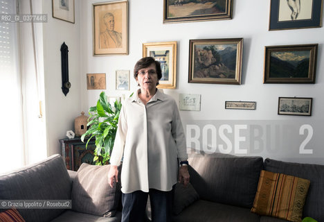 Nicoletta Sipos, writer author of books such as La promessa del tramonto  Il bicchiere mezzo pieno she has been editor in chief of italian magazines, pictured in her house in Milano, 14-01-2019 ©Grazia Ippolito/Rosebud2