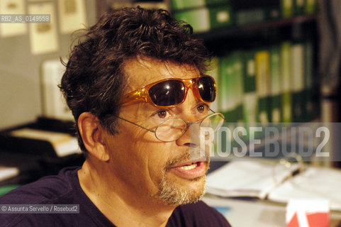 - LA TASSISTA- BY  JOSE MARIA SANCHEZ , 2003. JOSE MARIA SANCHEZ ©Assunta Servello/Rosebud2