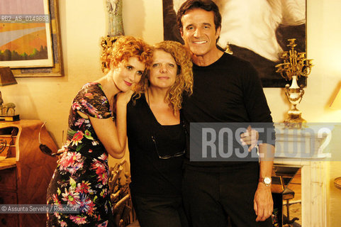 ATTENTI AI QUEI TRE: REGIA DI ROSSELLA IZZO. ROSSELLA IZZO, CRISTIAN  DE SICA E LUCREZIA LANTE DELLA ROVERE ©Assunta Servello/Rosebud2