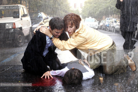 - LA TASSISTA - , BY  JOSE MARIA SANCHEZ , 2003. STEFANIA SANDRELLI E LINDA CELANI ©Assunta Servello/Rosebud2