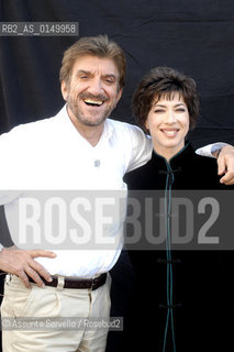 IL MARESCIALLO ROCCA 4..GIGI PROIETTI CON VERONICA PIVETTI (FRANCESCA) .... ©Assunta Servello/Rosebud2