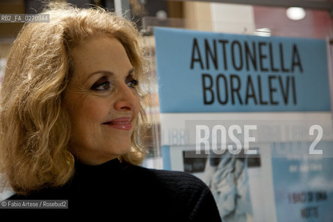 Milano 2013, antonella Boralevi, è una scrittrice conduttrice ed autrice per la tv italiana, Nel 2009 è stata nominata Consigliere Diplomatico per la Comunicazione della Cultura e della Immagine dell’Italia, Milan 2013, Antonella Boralevi presenter and author of Italian television, in 2009 she was appointed Diplomatic Adviser for Communication and Culture of Italy Picture ©Fabio Artese/Rosebud2
