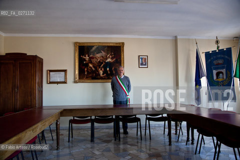 Portacomaro (AT) 2013, paese dorigine di Papa Francesco I, Jorge Mario Bergoglio, veduta della piazza del comune e della chiesa. ©Fabio Artese/Rosebud2