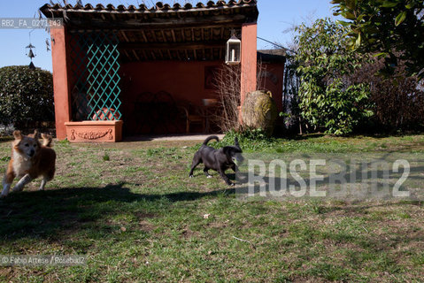 Portacomaro (AT) 2013, paese dorigine di Papa Francesco I, Jorge Mario Bergoglio, la cascina di Bricco Marmorito, casa natale del padre del Papa Francesco. Portacomaro (AT) 2013, the country of origin of Pope Francesco I, Jorge Mario Bergoglio, the farm of Bricco Marmorito, birthplace of the father of Pope Francis ©Fabio Artese/Rosebud2