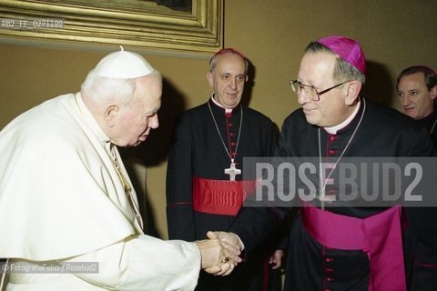 Papa Giovanni Paolo II e Cardinale Bergoglio ©FotografiaFelici/Rosebud2