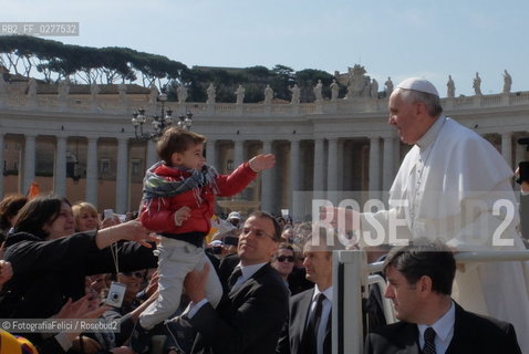 Pope Francis with children in Vatican City, Rome 2013. ©FotografiaFelici/Rosebud2