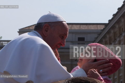 Pope Francis with children in Vatican City, Rome 2013. ©FotografiaFelici/Rosebud2
