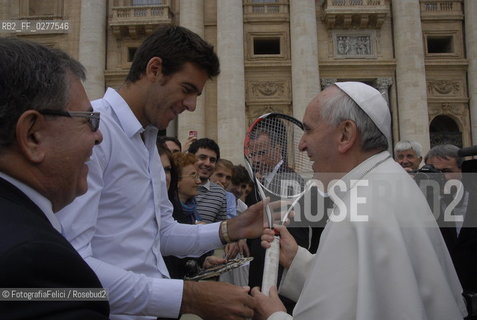 Pope Francis and Juan Martin del Potro, Rome Vatican Ciyi 2013. ©FotografiaFelici/Rosebud2