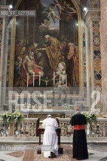Pope Francis on the grave of Pope Giovanni XXIII Rome Vatican City 2013. ©FotografiaFelici/Rosebud2