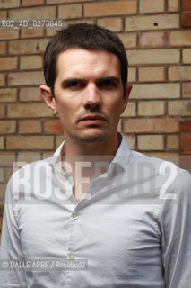 LESCOP.2012. ©DALLE APRF/Rosebud2