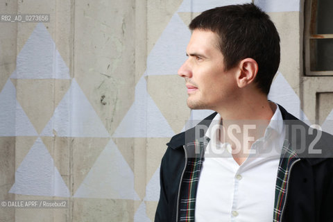 LESCOP.2012. ©DALLE APRF/Rosebud2