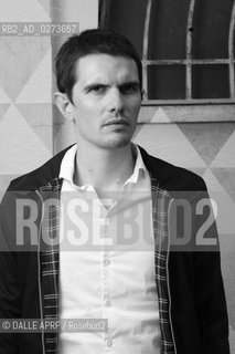 LESCOP.2012. ©DALLE APRF/Rosebud2