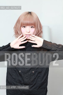 AppleMark kYARY pamyu pamyu.2/2013.¢ violence / DALLE ©DALLE APRF/Rosebud2