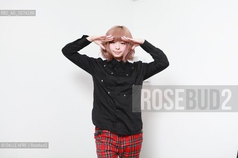 AppleMark kYARY pamyu pamyu.2/2013.¢ violence / DALLE ©DALLE APRF/Rosebud2