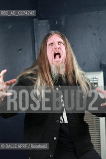 DOWN.Paris 10/2012. ©DALLE APRF/Rosebud2