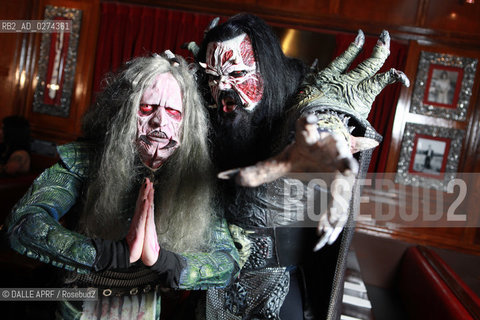 LORDI.2/2013 Paris. ©DALLE APRF/Rosebud2