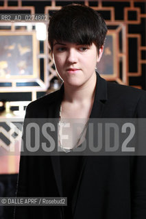 XX.6/ 2012. ©DALLE APRF/Rosebud2