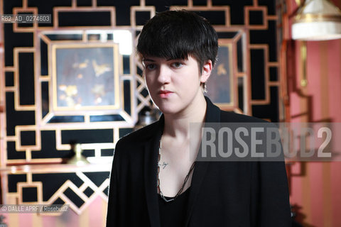 XX.6/ 2012. ©DALLE APRF/Rosebud2